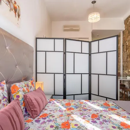 Апартаменты Cozy Star 1 Balcony Ac Near Merto *