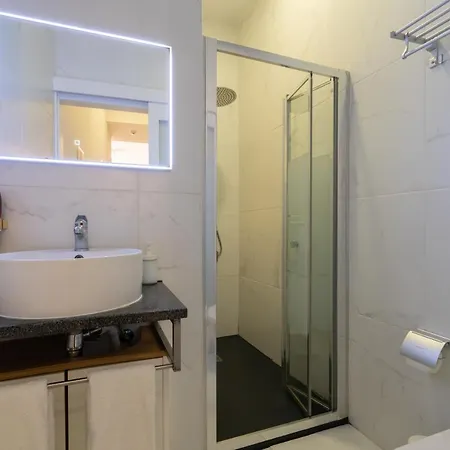 아파트 Cozy Star 1 Balcony Ac Near Merto *