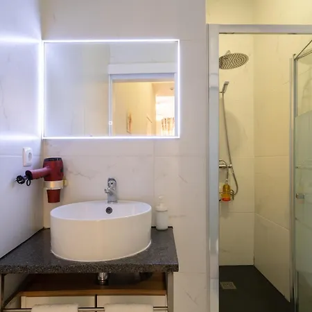 Apartamento Cozy Star 1 Balcony Ac Near Merto